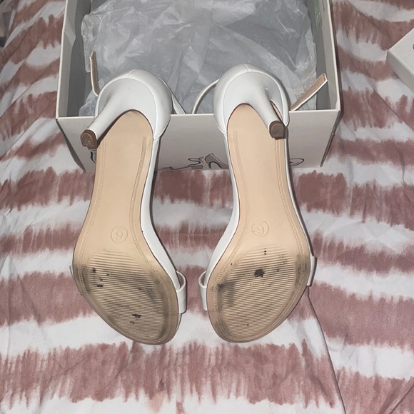 White heels - Picture 2 of 5